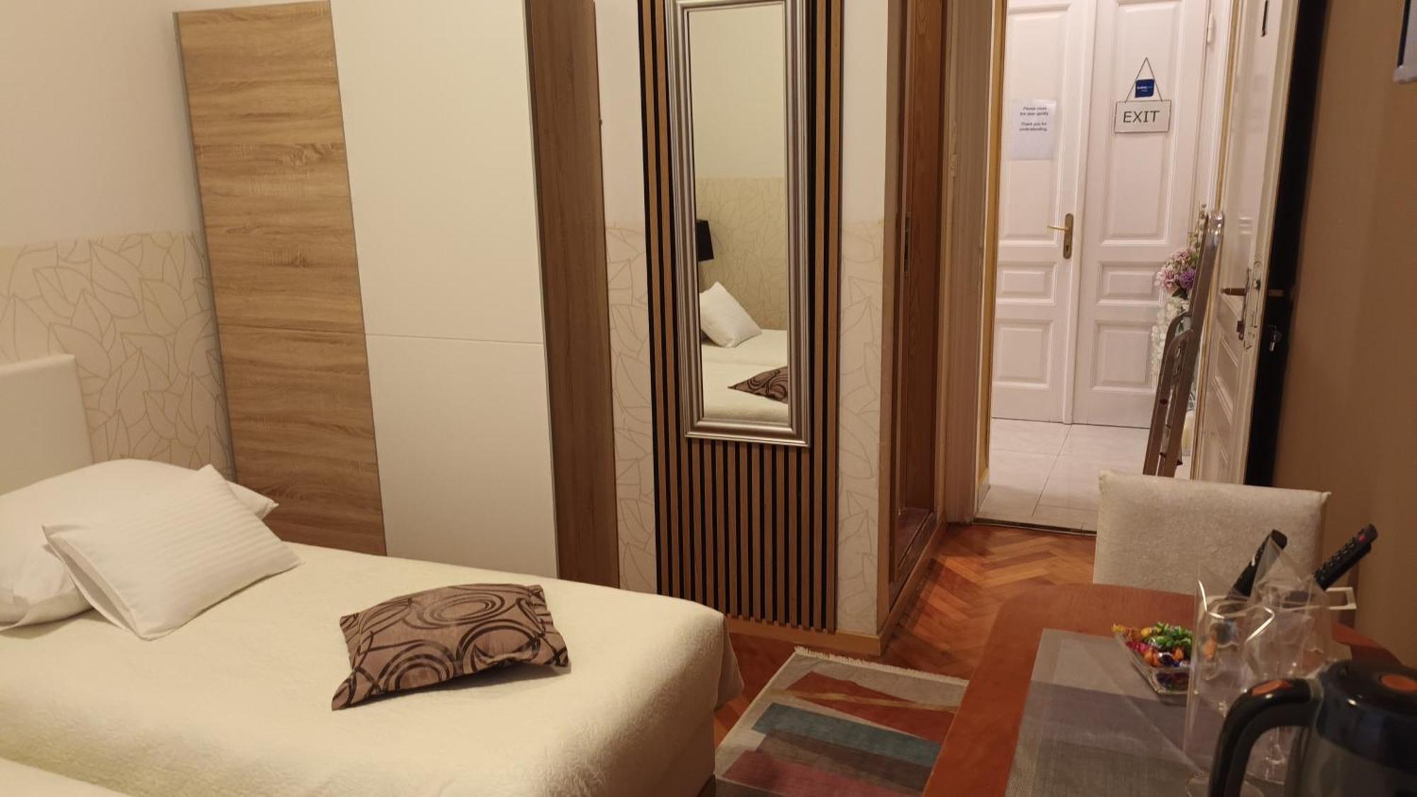 Guesthouse Vrlic Split Dış mekan fotoğraf